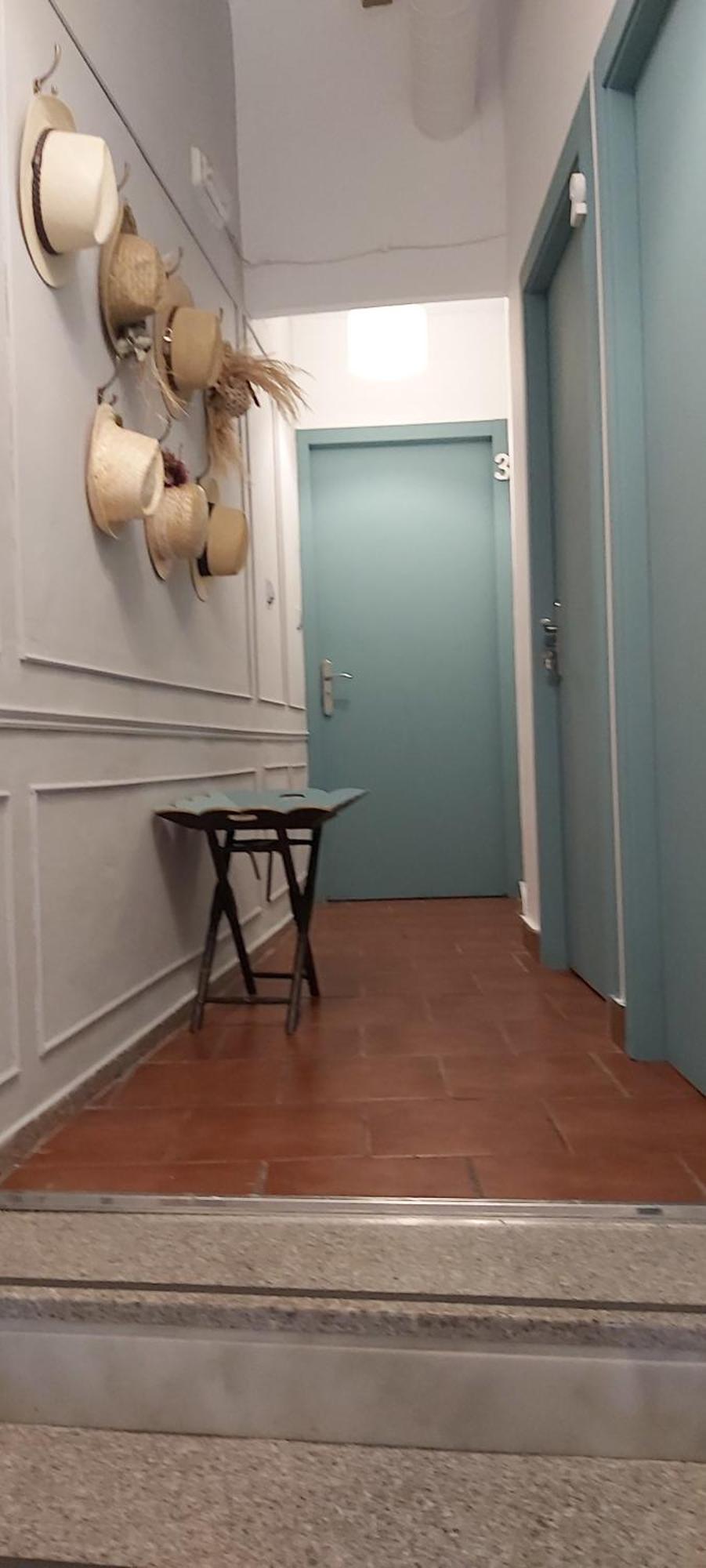 A 20 Metros De La MEZQUITA CATEDRAL ,APARTAMENTOS TURISTICO CESPEDES 5 Córdoba Quarto foto