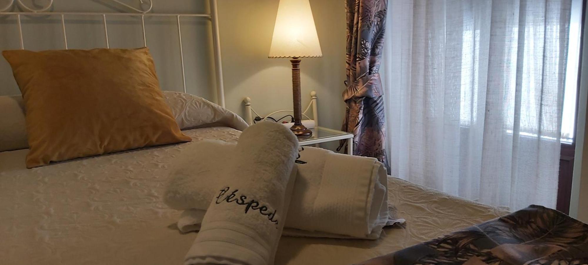 A 20 Metros De La MEZQUITA CATEDRAL ,APARTAMENTOS TURISTICO CESPEDES 5 Córdoba Quarto foto